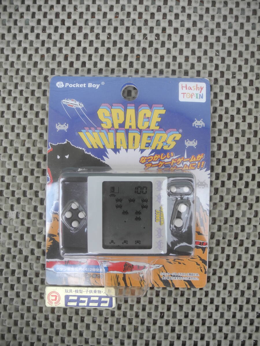 新品未開封】携帯ゲーム スペースインベーダー タイトー HB-9003 新品未開封】携帯ゲーム スペースインベーダー タイトー HB-9003