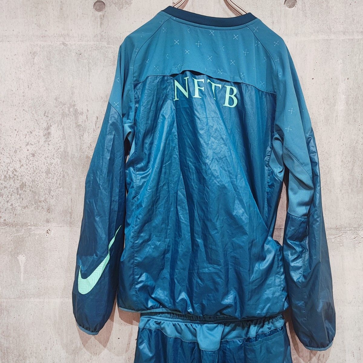 NIKE NFTB ピステ セットアップ トレーニングウェア フットサル NIKE NFTB ピステ セットアップ トレーニングウェア フットサル