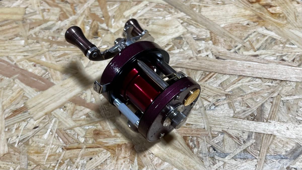五十鈴リール Fishmanコラボ BC521X-TF 左巻き 渓流ベイト 五十鈴リール Fishmanコラボ BC521X-TF 左巻き 渓流ベイト