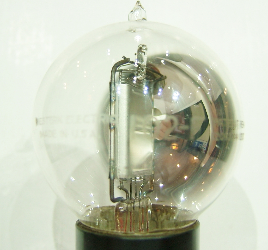 F☆Western Electric ウェスタンエレクトリック 437A 真空管 F☆Western Electric ウェスタンエレクトリック 437A 真空管