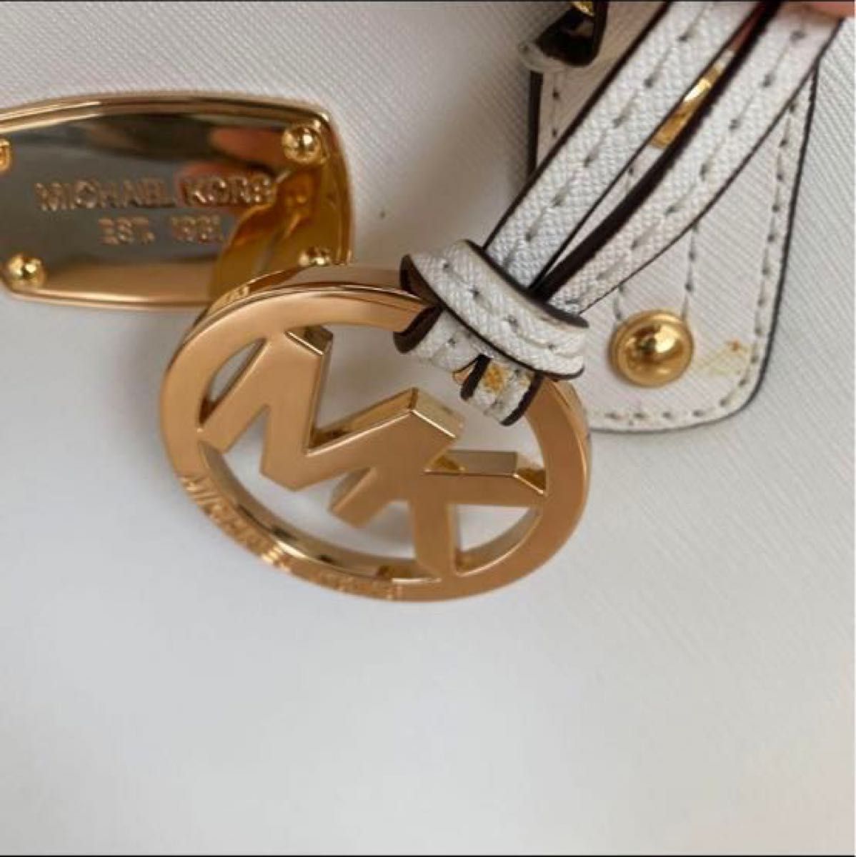 未使用 MICHAEL KORS マイケルコース 2ウェイ 白 レザー 未使用 MICHAEL KORS マイケルコース 2ウェイ 白 レザー