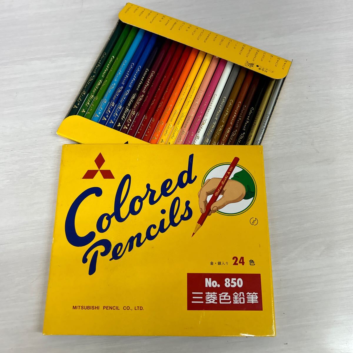 新品・未使用品 三菱鉛筆 色鉛筆850 24色 金・銀入り|Yahoo 新品・未使用品 三菱鉛筆 色鉛筆850 24色 金・銀入り|Yahoo