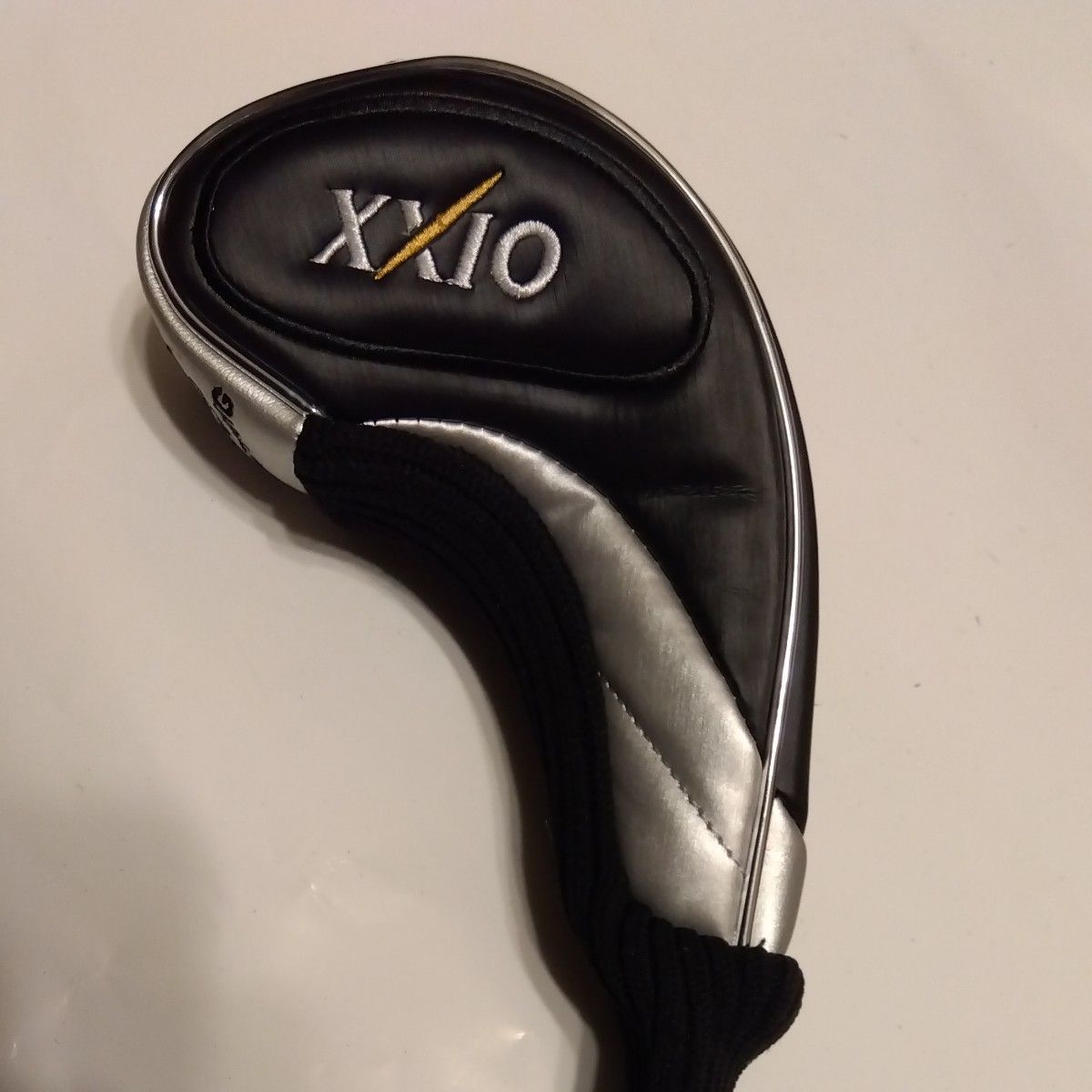 中古 ダンロップ XXIO ユーティリティ用ヘッドカバー U8用 中古 ダンロップ XXIO ユーティリティ用ヘッドカバー U8用