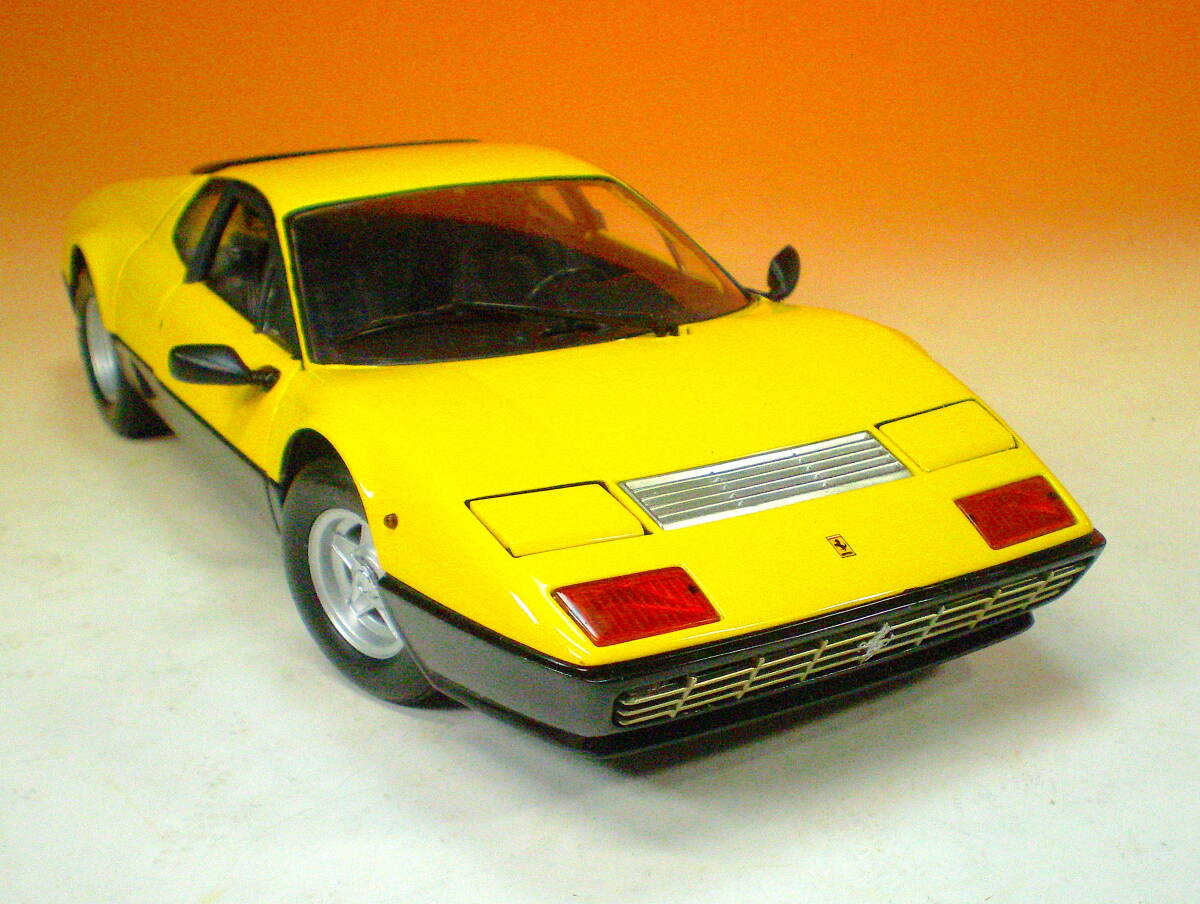 少難有り KYOSHO 1/18 FERRARI 512BB 1976 フェラーリ 少難有り KYOSHO 1/18 FERRARI 512BB 1976 フェラーリ