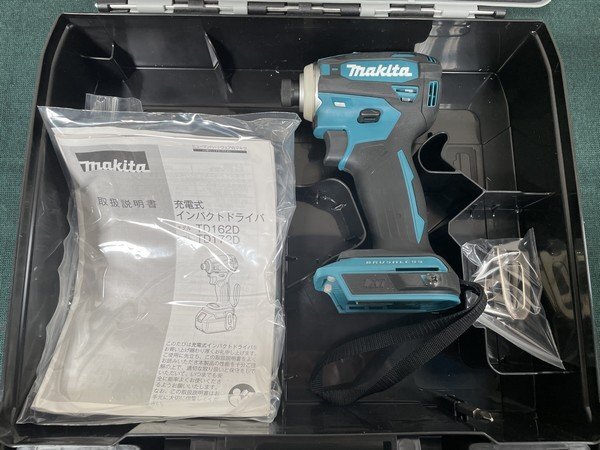 展示品【 マキタ / makita 充電式インパクトドライバ TD172D 展示品【 マキタ / makita 充電式インパクトドライバ TD172D