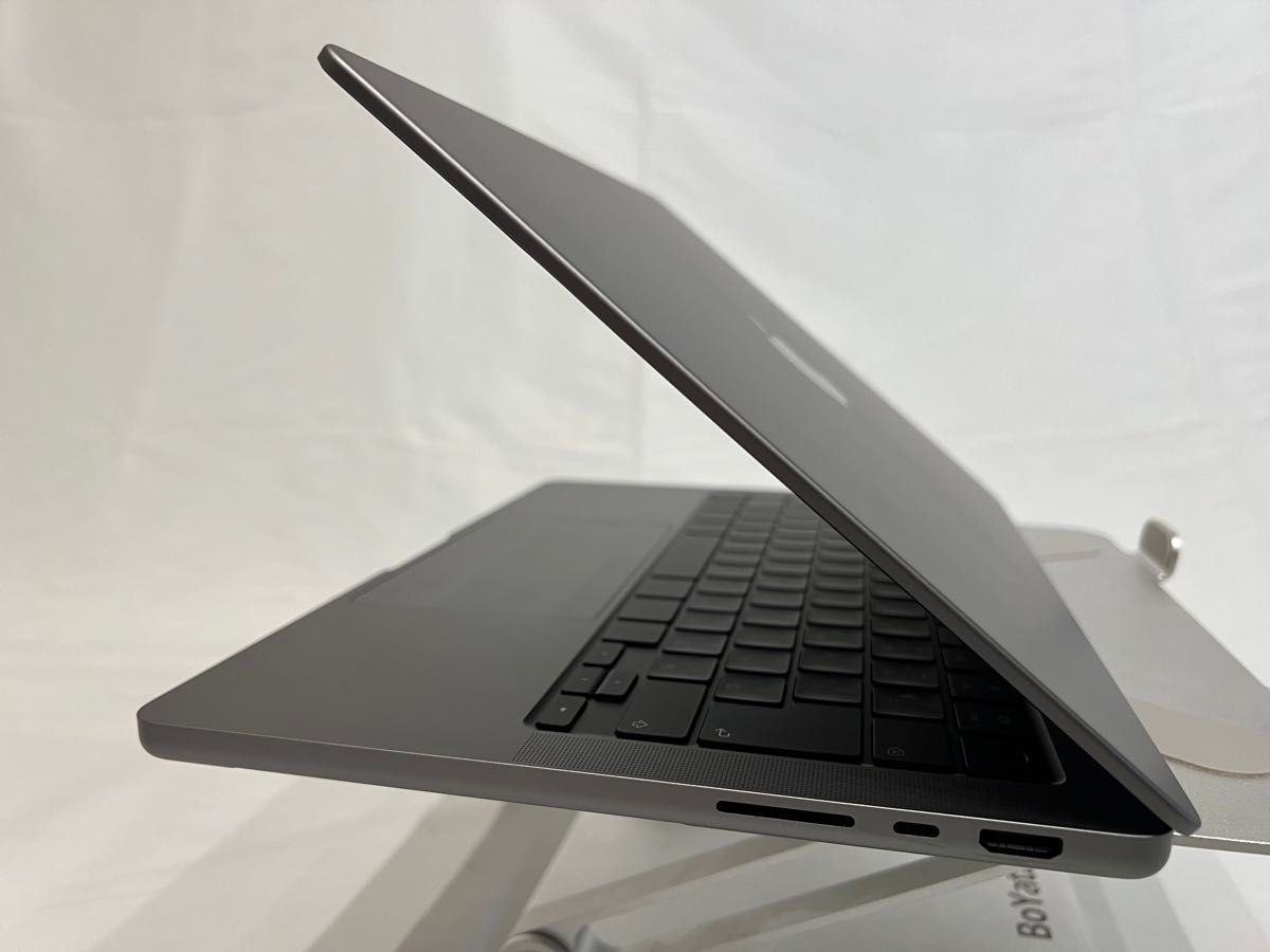 Apple MacBook Pro 14-inch 2021 超美品M1 Pro 10コアCPU 16GB Apple MacBook Pro 14-inch 2021 超美品M1 Pro 10コアCPU 16GB