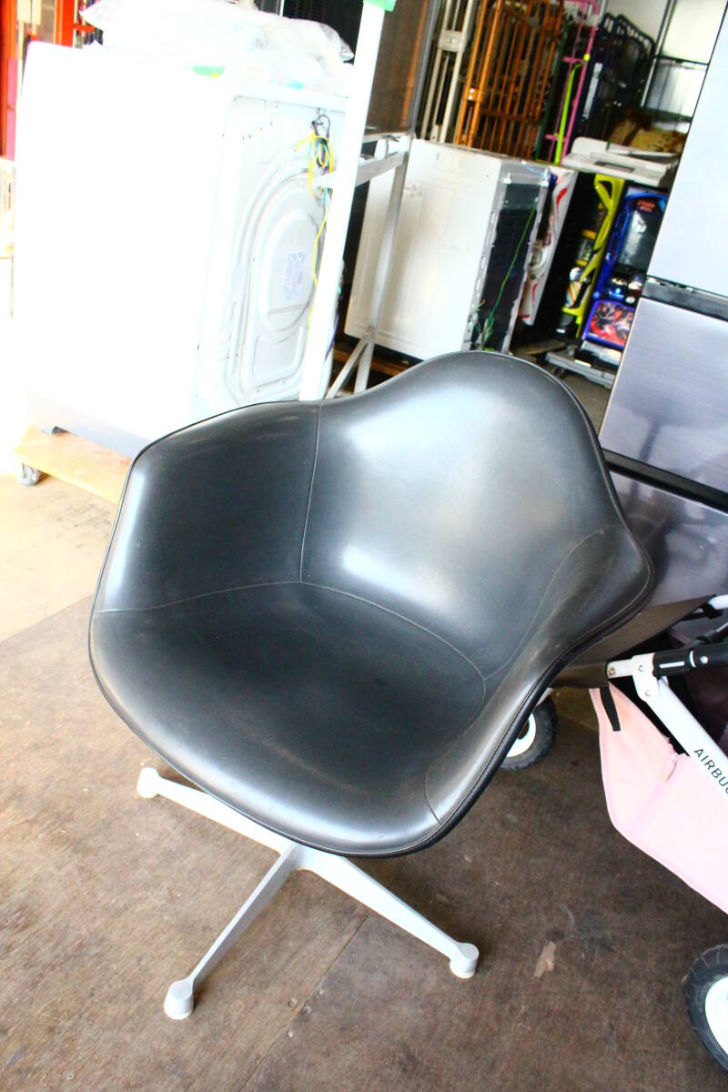 7500円 YH06167 Herman MIller ヴィンテージ シェルチェア USED 7500円 YH06167 Herman MIller ヴィンテージ シェルチェア USED
