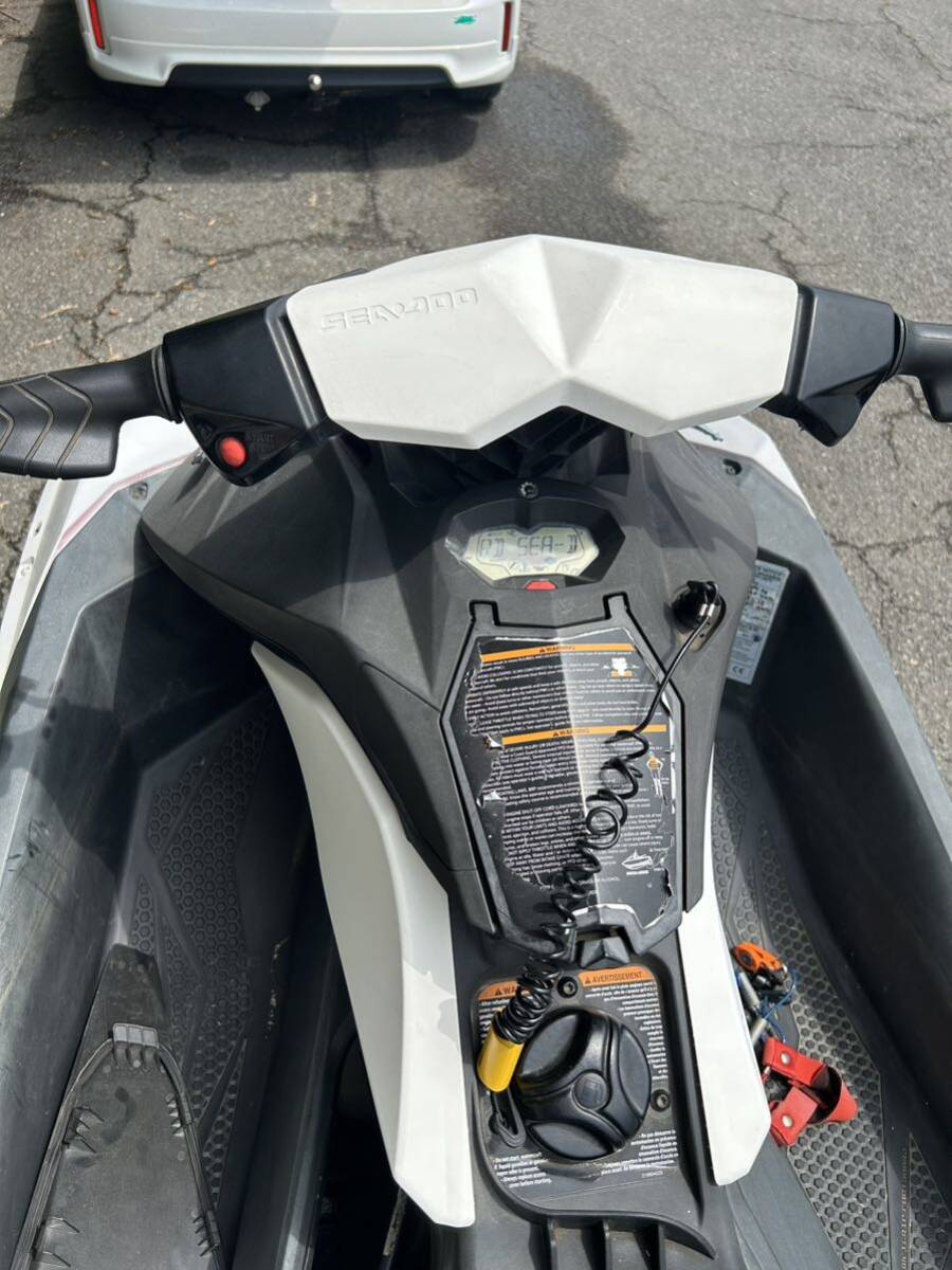 SEADOO SPARK 3-UP IBR 2014 アワー27H 機関良好トレーラー付き SEADOO SPARK 3-UP IBR 2014 アワー27H 機関良好トレーラー付き