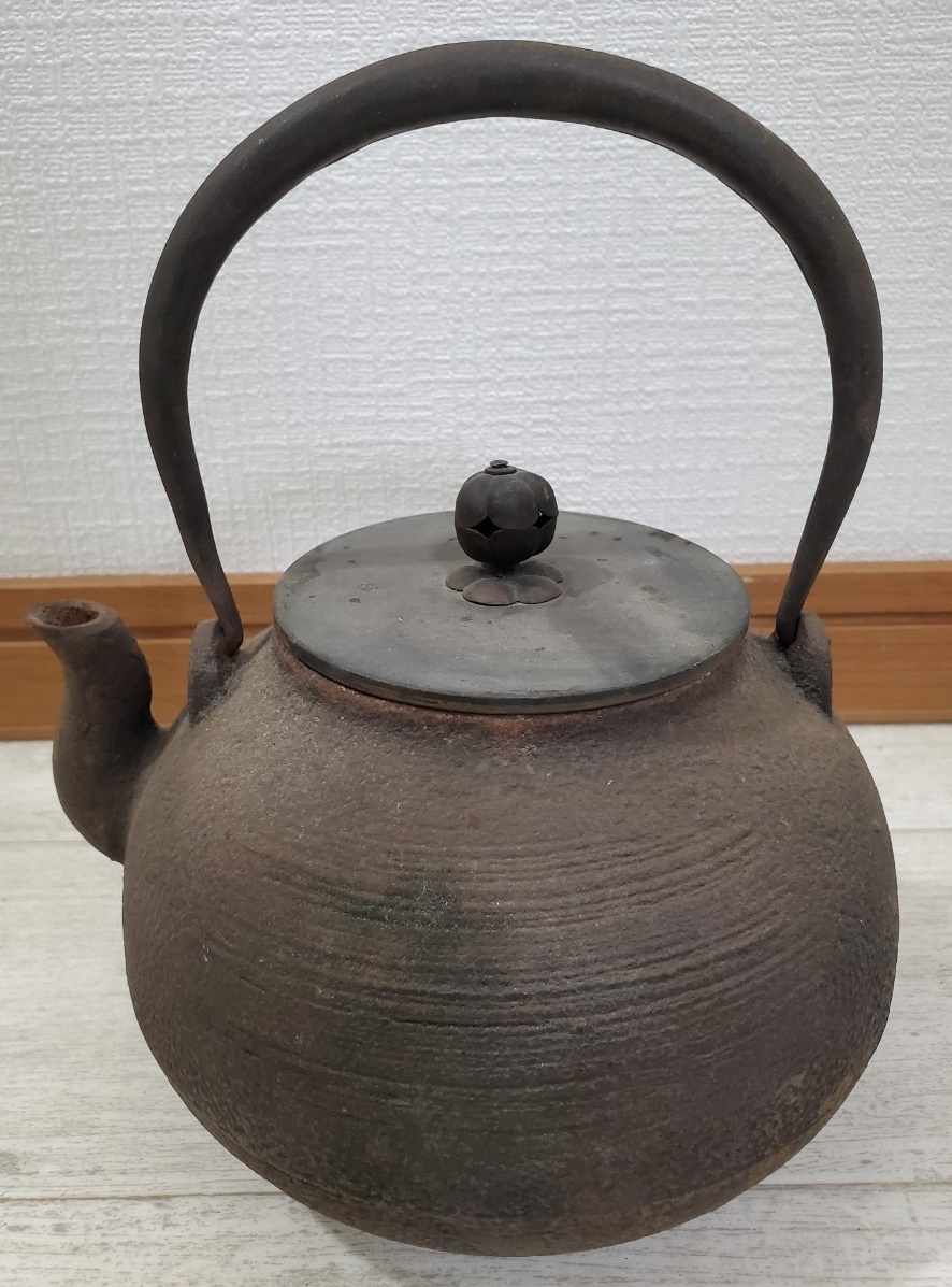 龍文堂造 鉄瓶 茶道具 回転摘まみ(鉄瓶)|売買された 龍文堂造 鉄瓶 茶道具 回転摘まみ(鉄瓶)|売買された