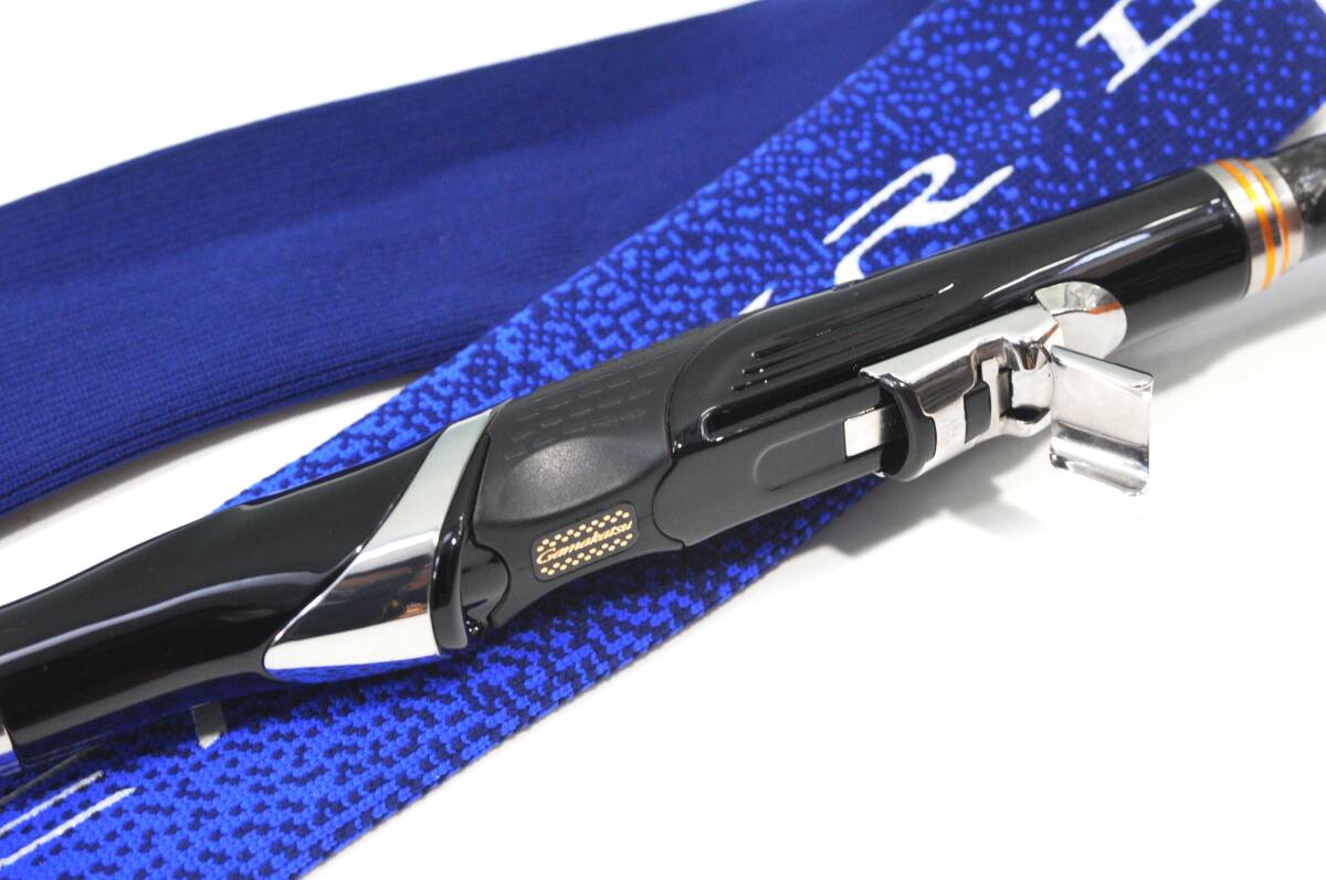 17000円 ◇良品 がま磯 がまかつ ATTENDERII アテンダー2 1.25 17000円 ◇良品 がま磯 がまかつ ATTENDERII アテンダー2 1.25