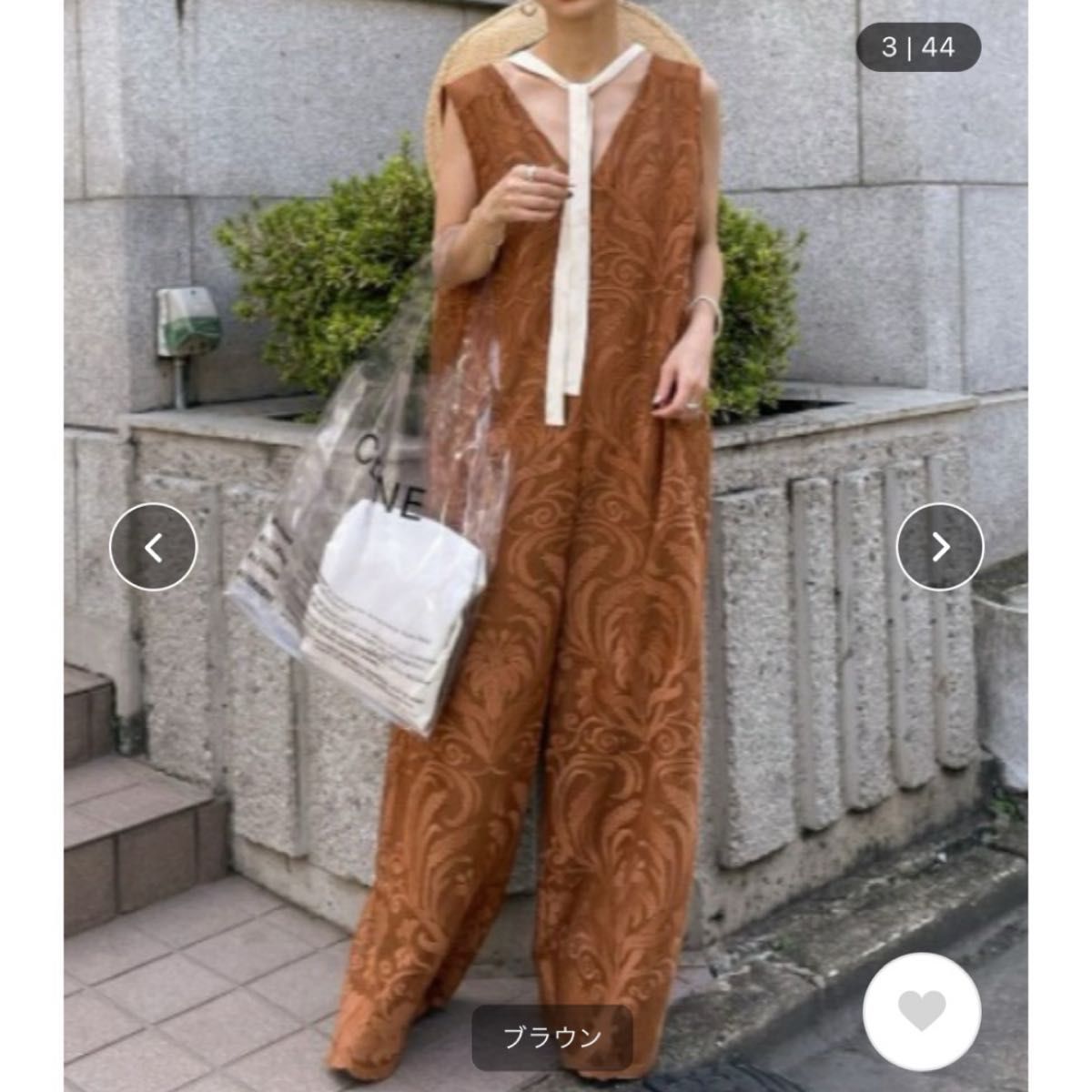 AMERI クロエVネックロンパース|Yahoo!フリマ(旧PayPayフリマ) AMERI クロエVネックロンパース|Yahoo!フリマ(旧PayPayフリマ)