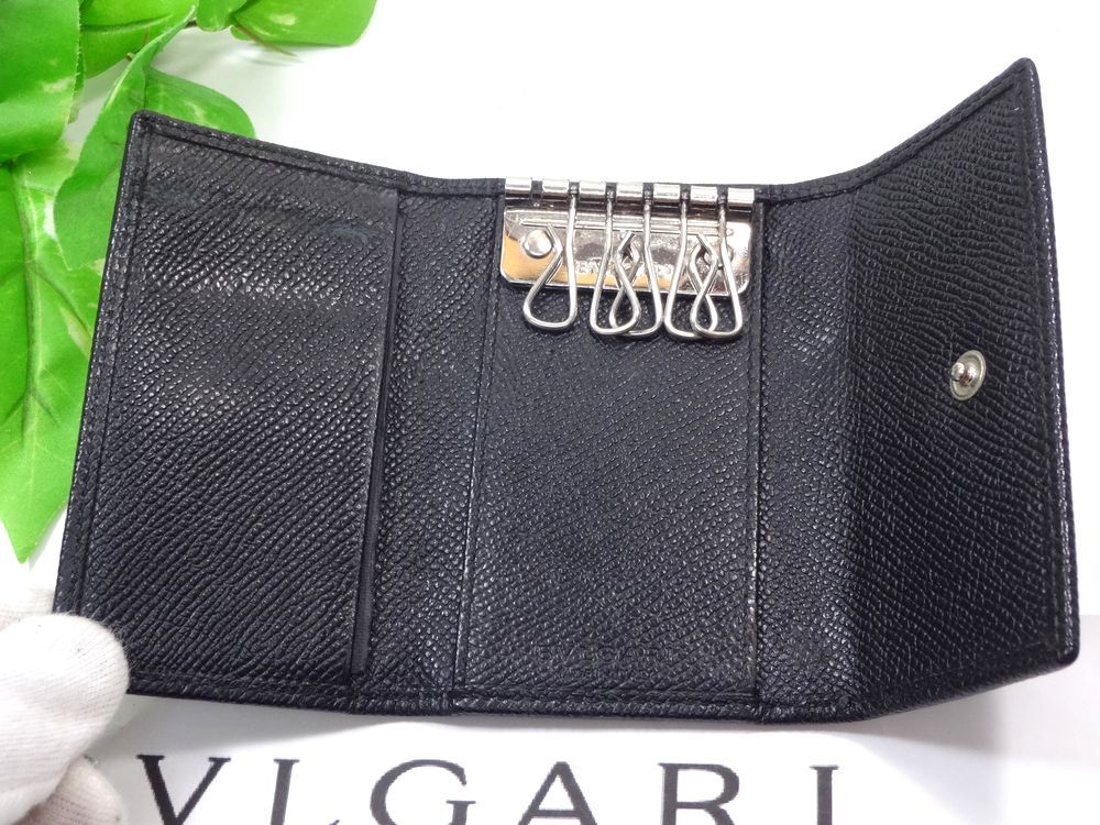 6■ブルガリ BVLGARI 美品 キーケース 金具1つ欠損 黒_金具が1つ取れています。