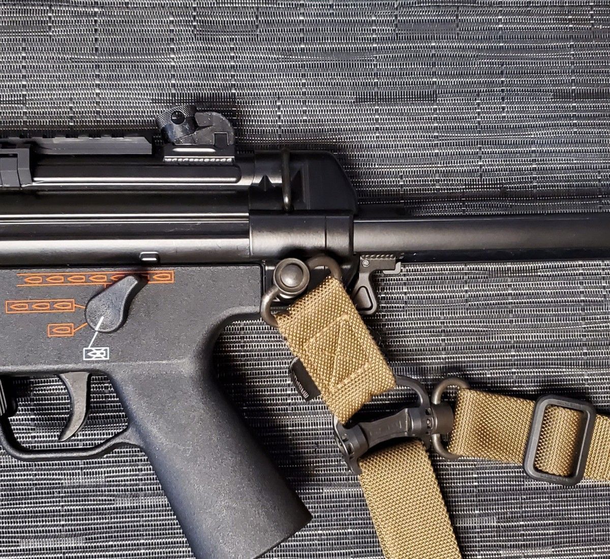 次世代 MP5 QDスリングマウント スイベル付 東京マルイ VFC 次世代 MP5 QDスリングマウント スイベル付 東京マルイ VFC
