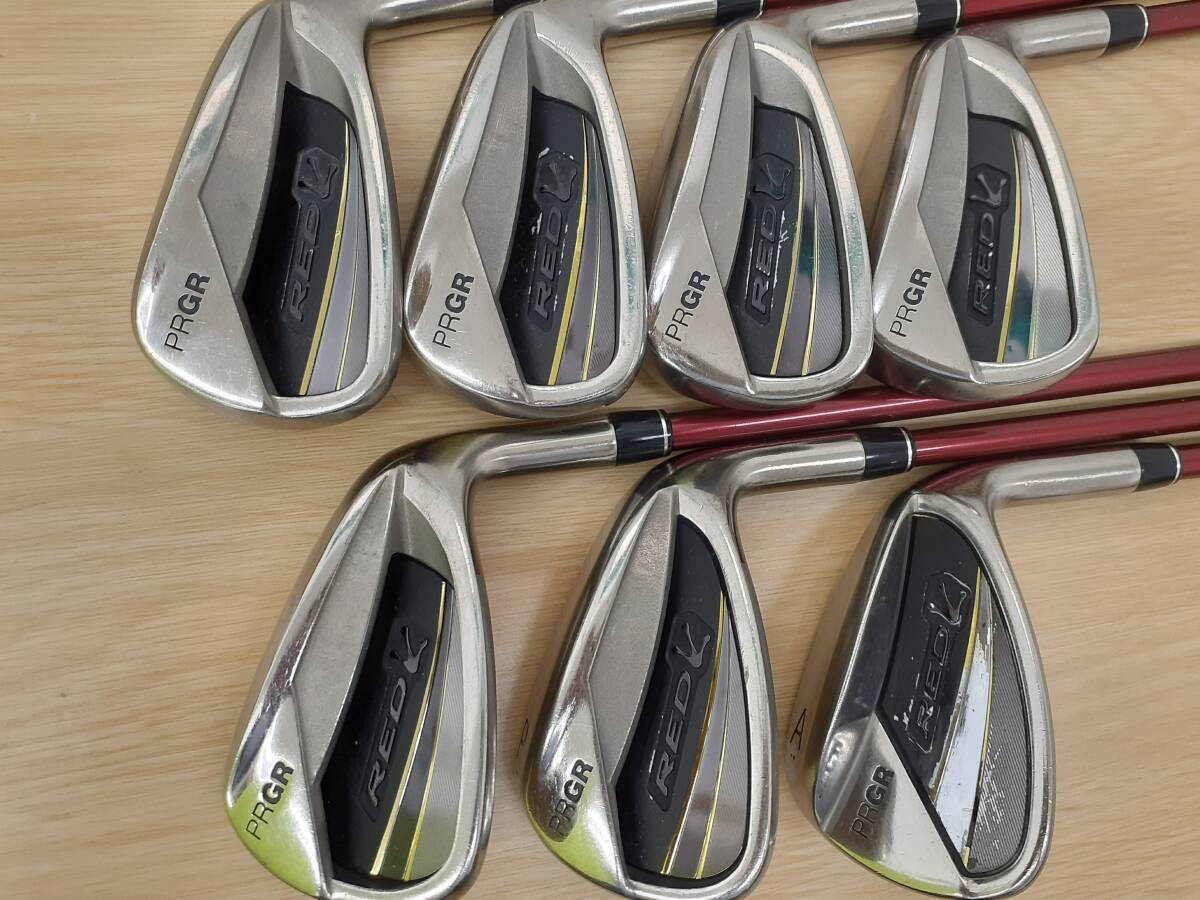 RED レッド チタンフェースアイアン 2016 5I PW.AWの7本組 RED レッド チタンフェースアイアン 2016 5I PW.AWの7本組