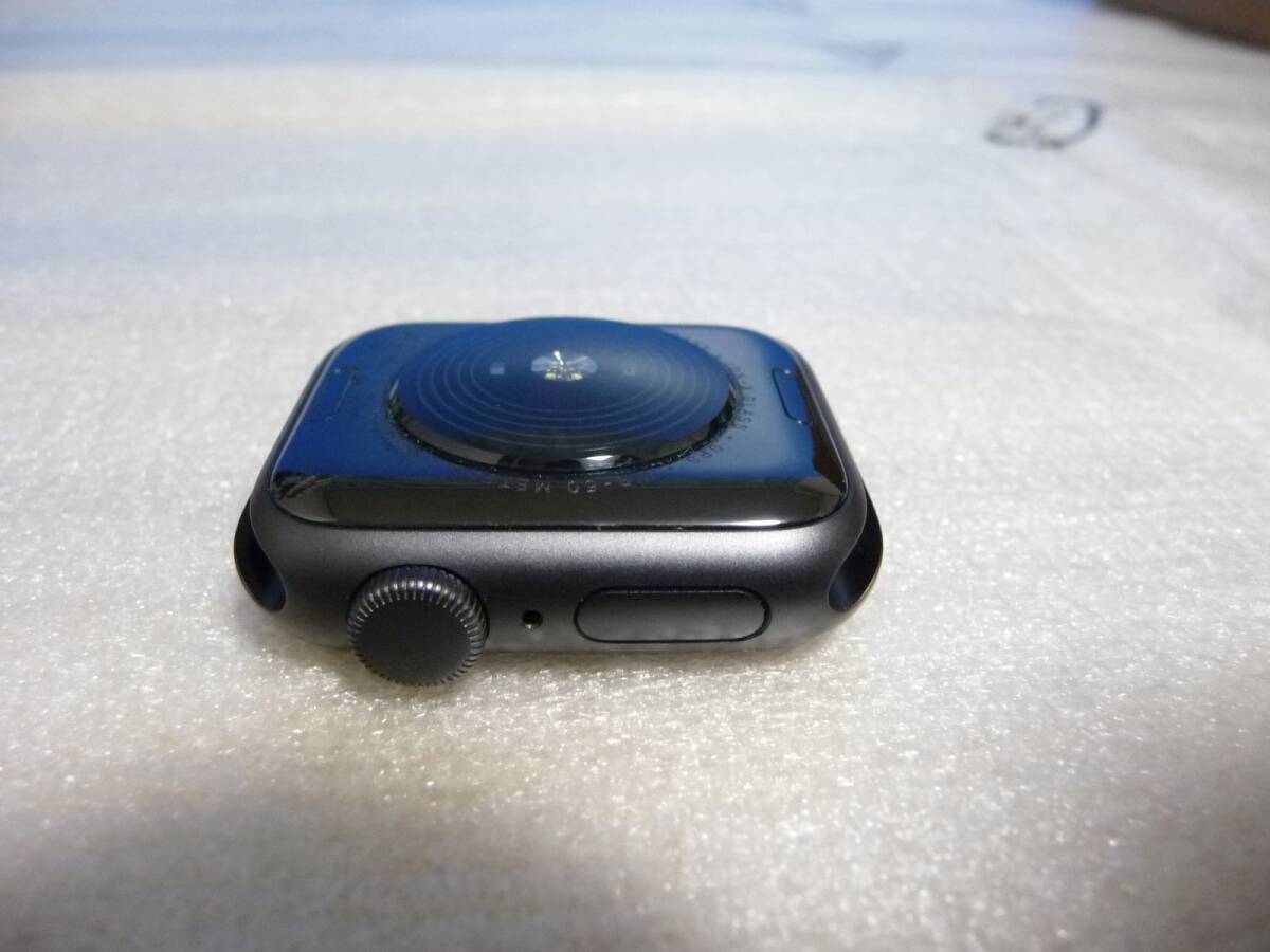 展示品 アップルウォッチ Apple Watch SE 第1世代 GPS 40mm 展示品 アップルウォッチ Apple Watch SE 第1世代 GPS 40mm