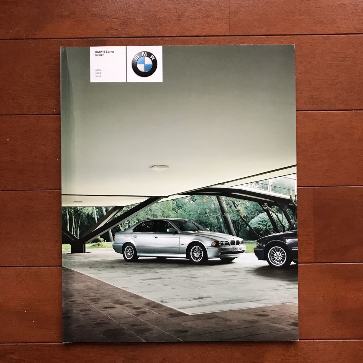 大人気の 期間限定 BMW5シリーズサルーン 00年11月発行カタログ vzwdezwartekater.be vzwdezwartekater.be