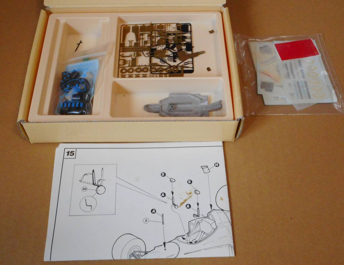 《ガレージキット・[開封済品]+[パーツ色々不足品]》1/43『BENETTON B196 RENAULT G.P.AUSTRALIA 1996』【BBR】ベネトン アレジ ベルガー