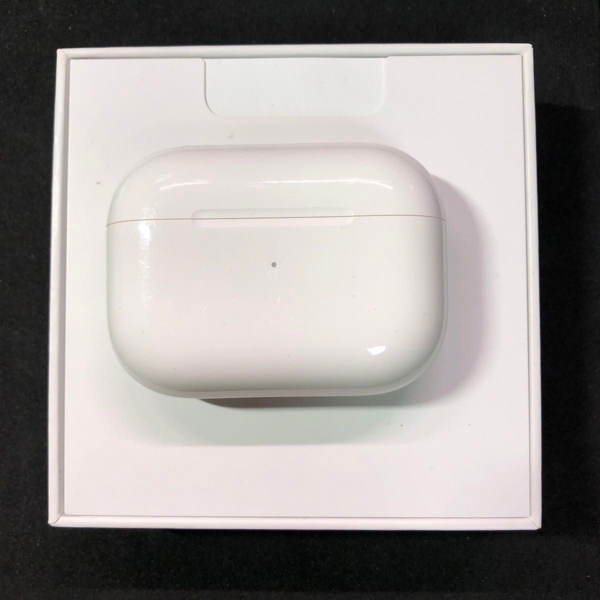 Apple AirPods Pro 第2世代 充電ケースlightning充電|Yahoo Apple AirPods Pro 第2世代 充電ケースlightning充電|Yahoo