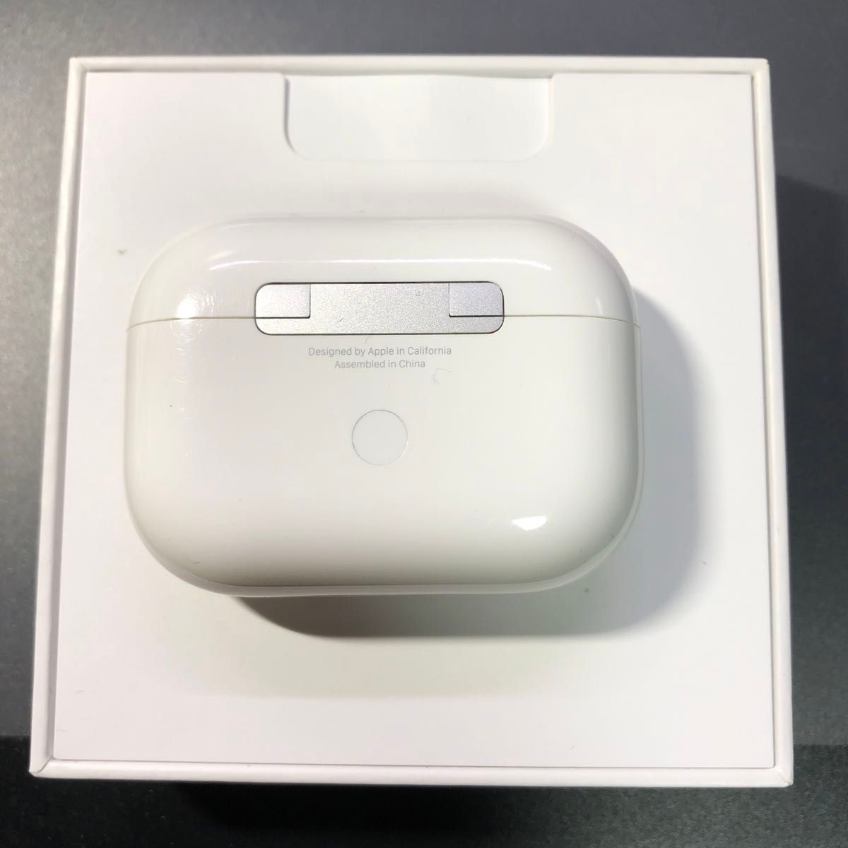 Apple AirPods Pro 第1世代 充電ケース Apple純正品|Yahoo Apple AirPods Pro 第1世代 充電ケース Apple純正品|Yahoo