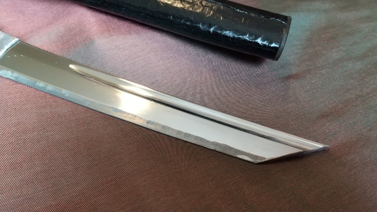 小柄櫃あり】 模造刀 樋入り 短刀 匕首 居合刀身 残欠 模擬刀 小柄櫃あり】 模造刀 樋入り 短刀 匕首 居合刀身 残欠 模擬刀