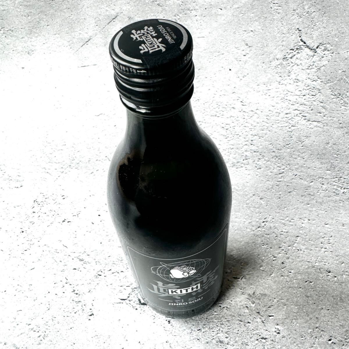 Kith【韓国限定】眞露100周年 JINRO コラボ 焼酎|Yahoo!フリマ Kith【韓国限定】眞露100周年 JINRO コラボ 焼酎|Yahoo!フリマ