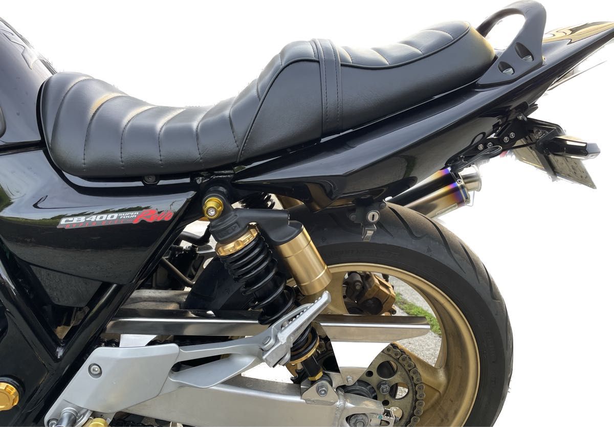 一番人気 新品 アンコ抜きビンテージ風タックロールシート HONDA 一番人気 新品 アンコ抜きビンテージ風タックロールシート HONDA