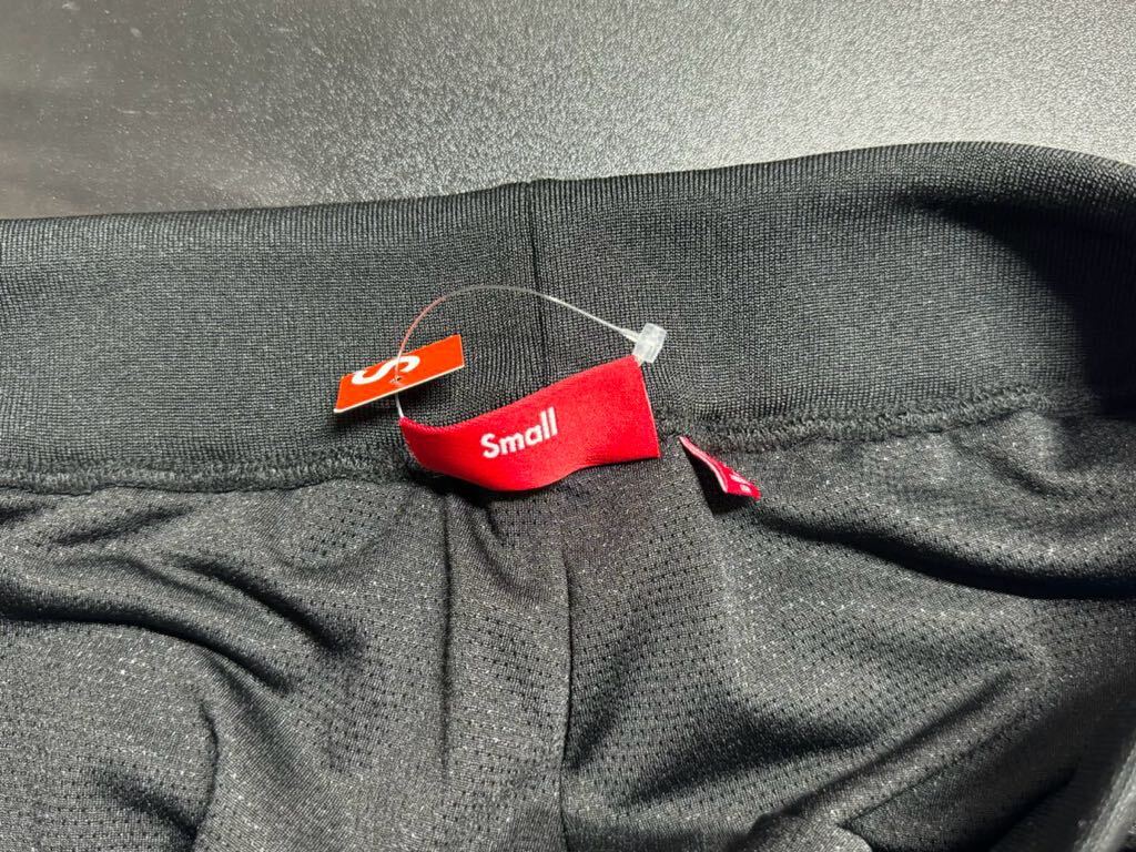 supremeシュプリーム セットアップSmall Ultrasuede Mesh supremeシュプリーム セットアップSmall Ultrasuede Mesh