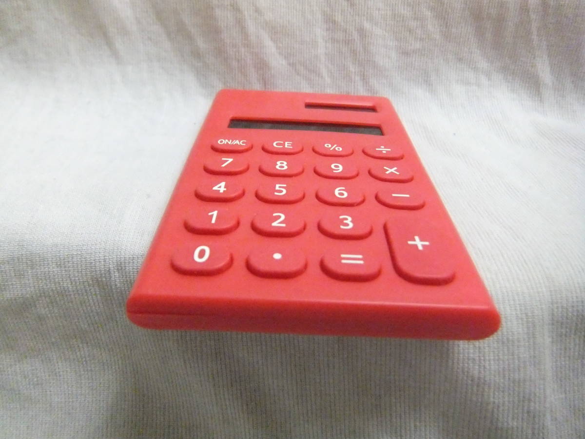 コンパクト 電卓 8桁 約6×9.6×1cm 赤 送120_画像3