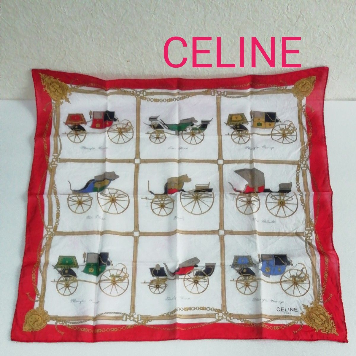 USED美品】ハンカチ セリーヌ CELINE スカーフ 馬車柄 約46 USED美品】ハンカチ セリーヌ CELINE スカーフ 馬車柄 約46