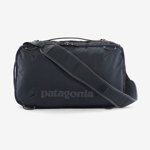 新品未使用　patagonia 49266 mlc 30 ショルダーバッグ バックパック　リュック　ネイビー
