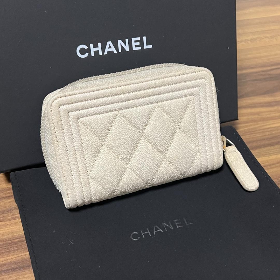 美品 26番台 CHANEL ボーイシャネル 財布 コインパース キャビア 美品 26番台 CHANEL ボーイシャネル 財布 コインパース キャビア