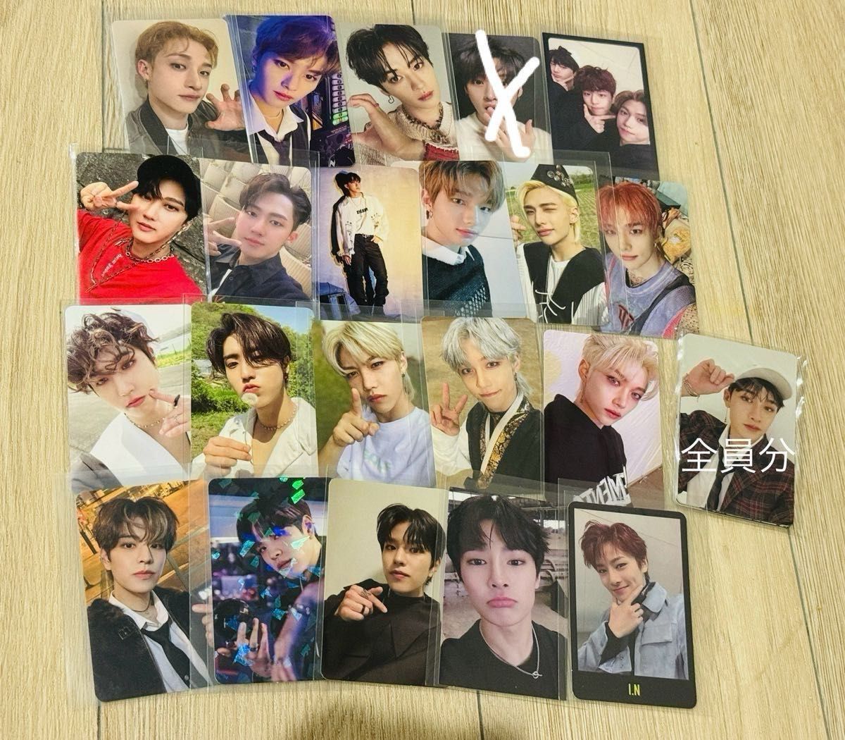 stray kids スキズ トレカ 交換 バンチャン リノ チャンビン stray kids スキズ トレカ 交換 バンチャン リノ チャンビン