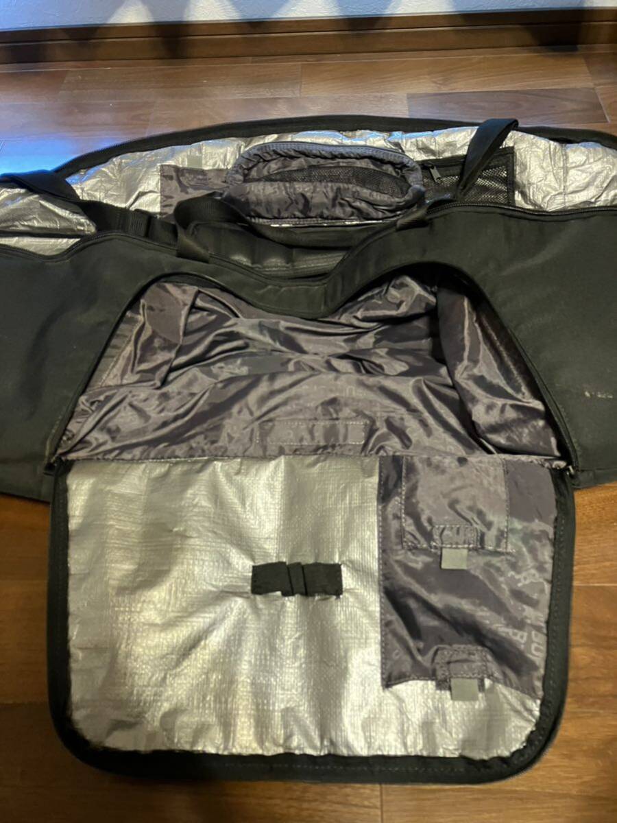 スノーボードケース スキーケース BURTON 146cm程度の板まで スノーボードケース スキーケース BURTON 146cm程度の板まで
