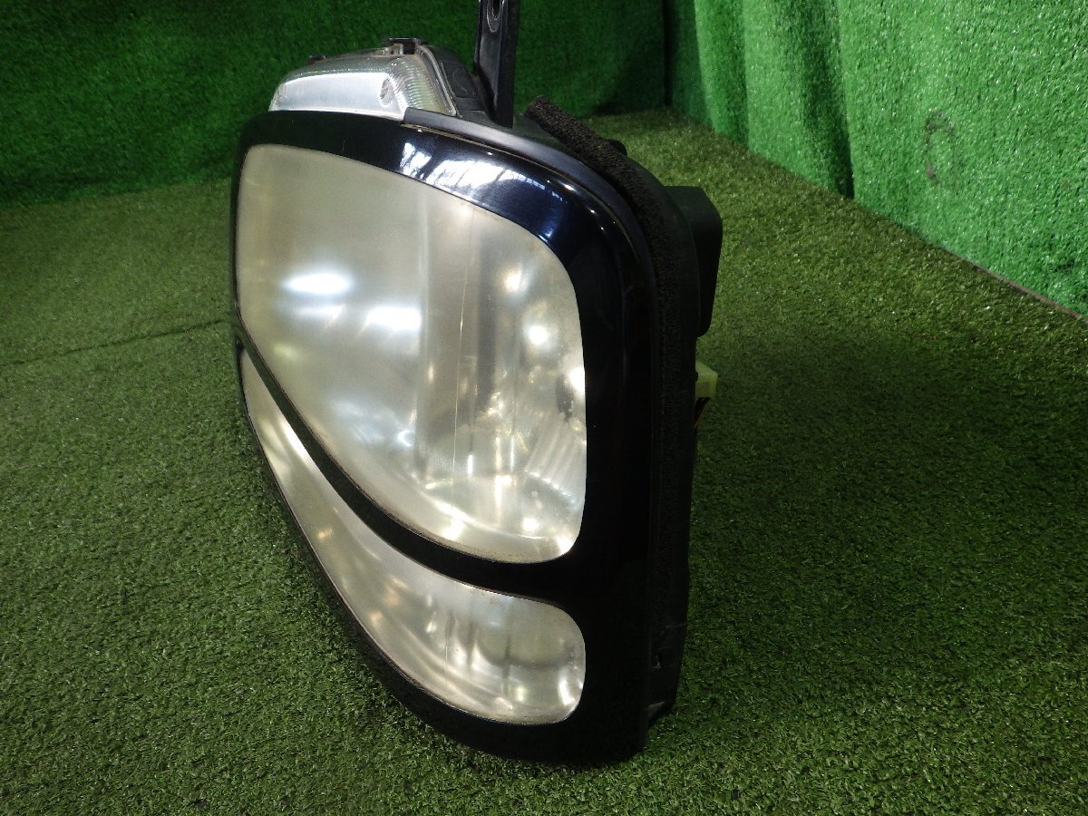 * Suzuki Every DA62W[ left right head light headlamp ]KOITO 100-32673 garnish attaching color N ZJ3 used F125 H7-1 *