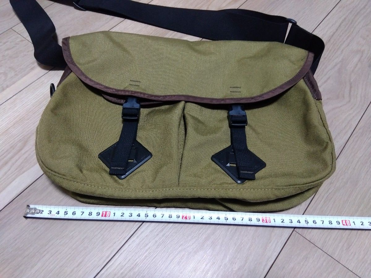 BEAMS EQUIPMENT ビームス ショルダーバッグ メッセンジャー BEAMS EQUIPMENT ビームス ショルダーバッグ メッセンジャー