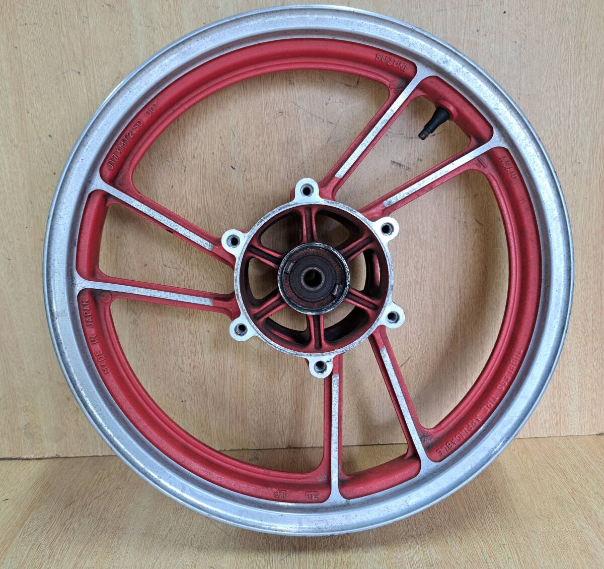 GSX400X　インパルス GK71E フロントホイール　17×2.5 室內(nèi)保管　スズキ純正　