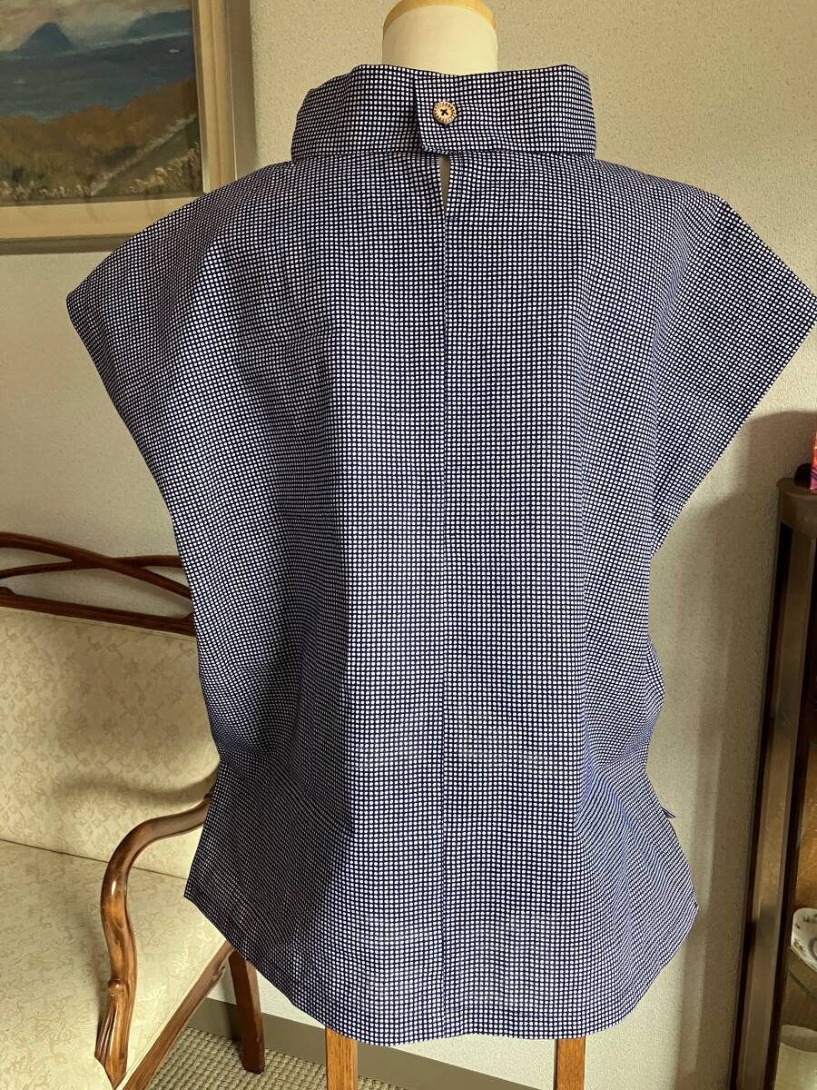  kimono remake unused yukata cloth from tunic high‐necked French sleeve slit entering navy blue small check block 