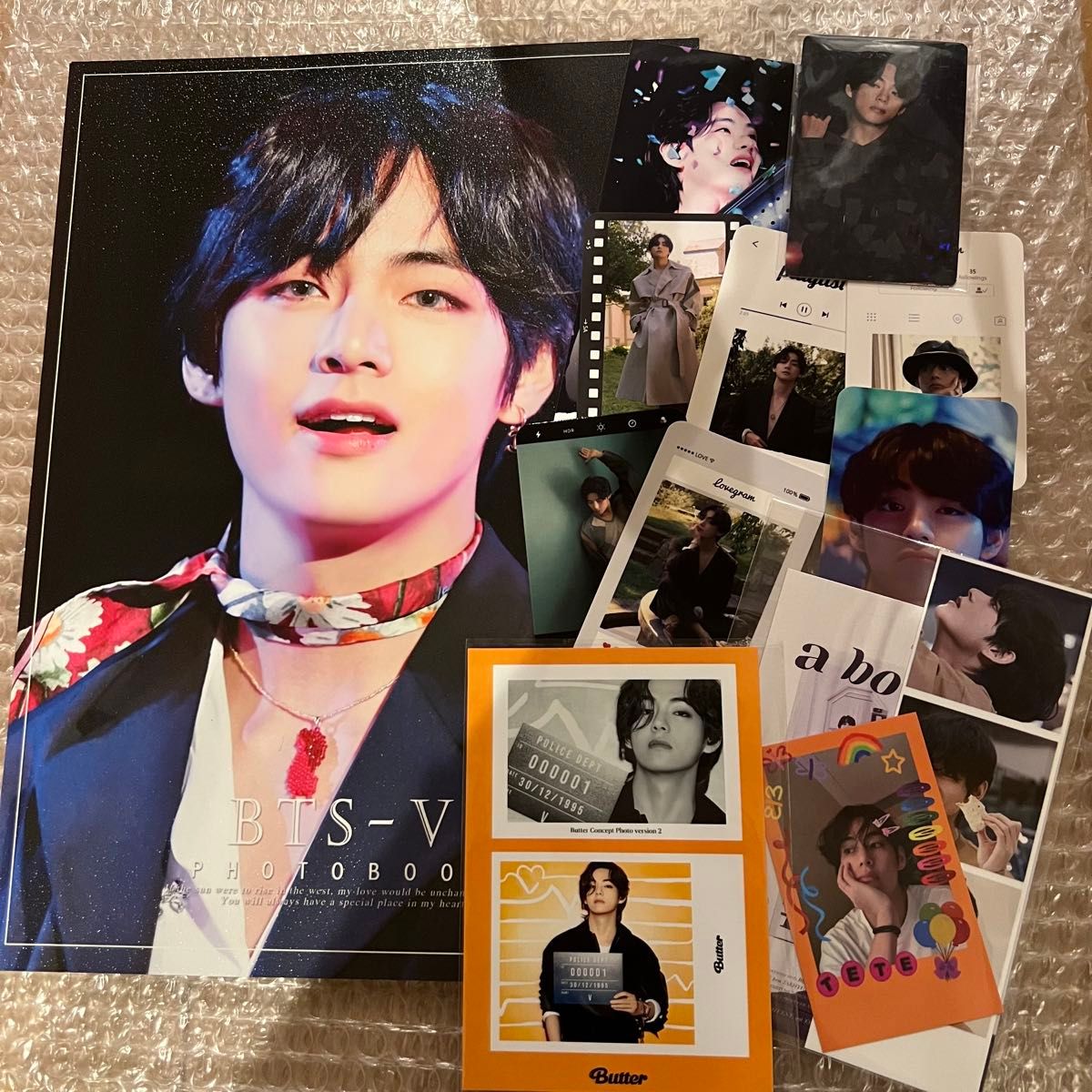 BTS V テヒョン テテ 韓国製作者 フォトブック 写真集 フォト BTS V テヒョン テテ 韓国製作者 フォトブック 写真集 フォト