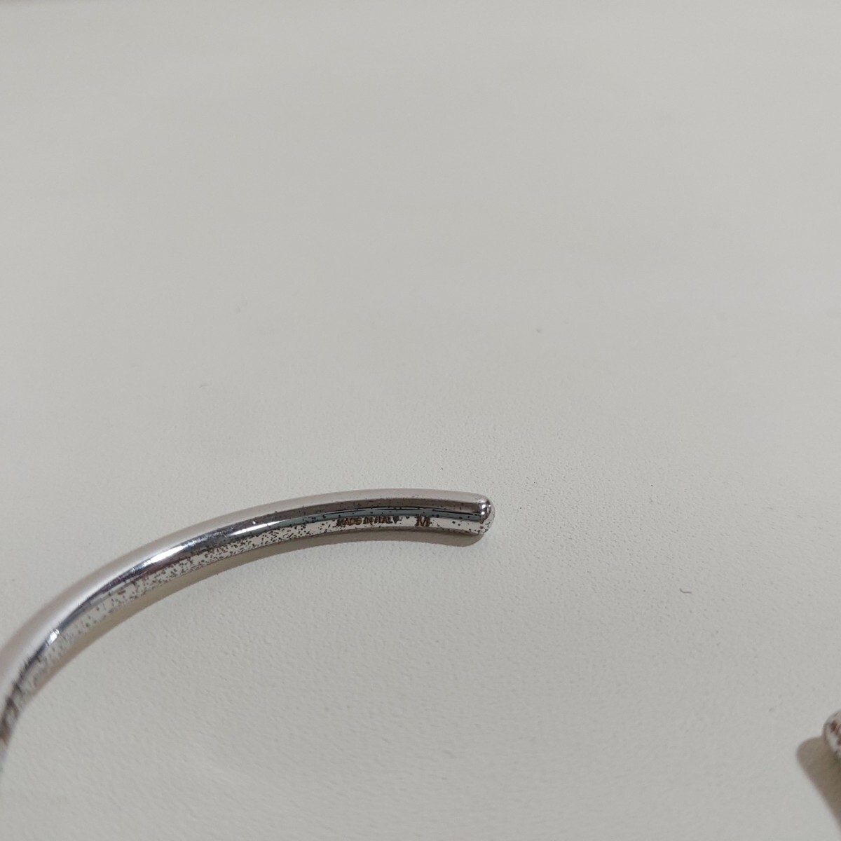 セリーヌ ノット エクストラシン バングル ブレスレット 腕輪 セリーヌ ノット エクストラシン バングル ブレスレット 腕輪