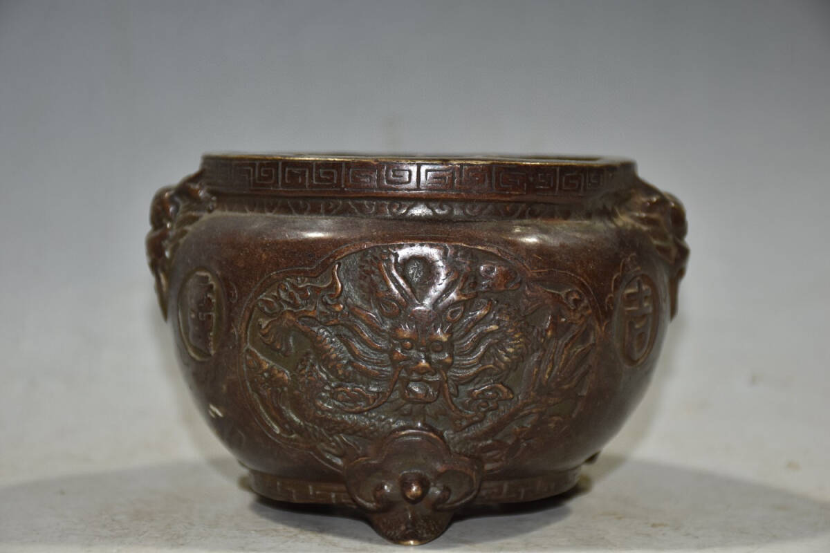 館蔵珍品 銅製 雙獅頭 三足熏香炉』置物 賞物 貴重物品 館蔵珍品 銅製 雙獅頭 三足熏香炉』置物 賞物 貴重物品