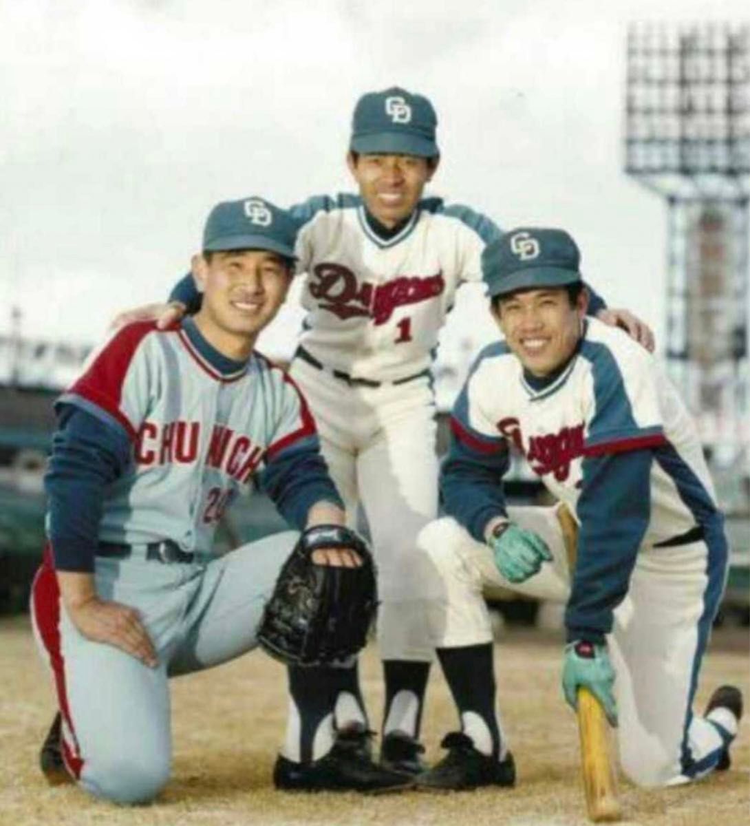 中日ドラゴンズ 1974-1980復刻モデル 直筆サイン入り 中日ドラゴンズ 1974-1980復刻モデル 直筆サイン入り