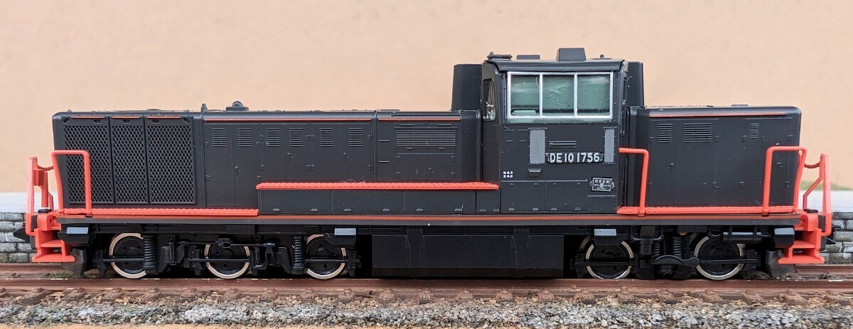 TOMIX JR DE10 shape diesel locomotive (JR Kyushu black color painting A)