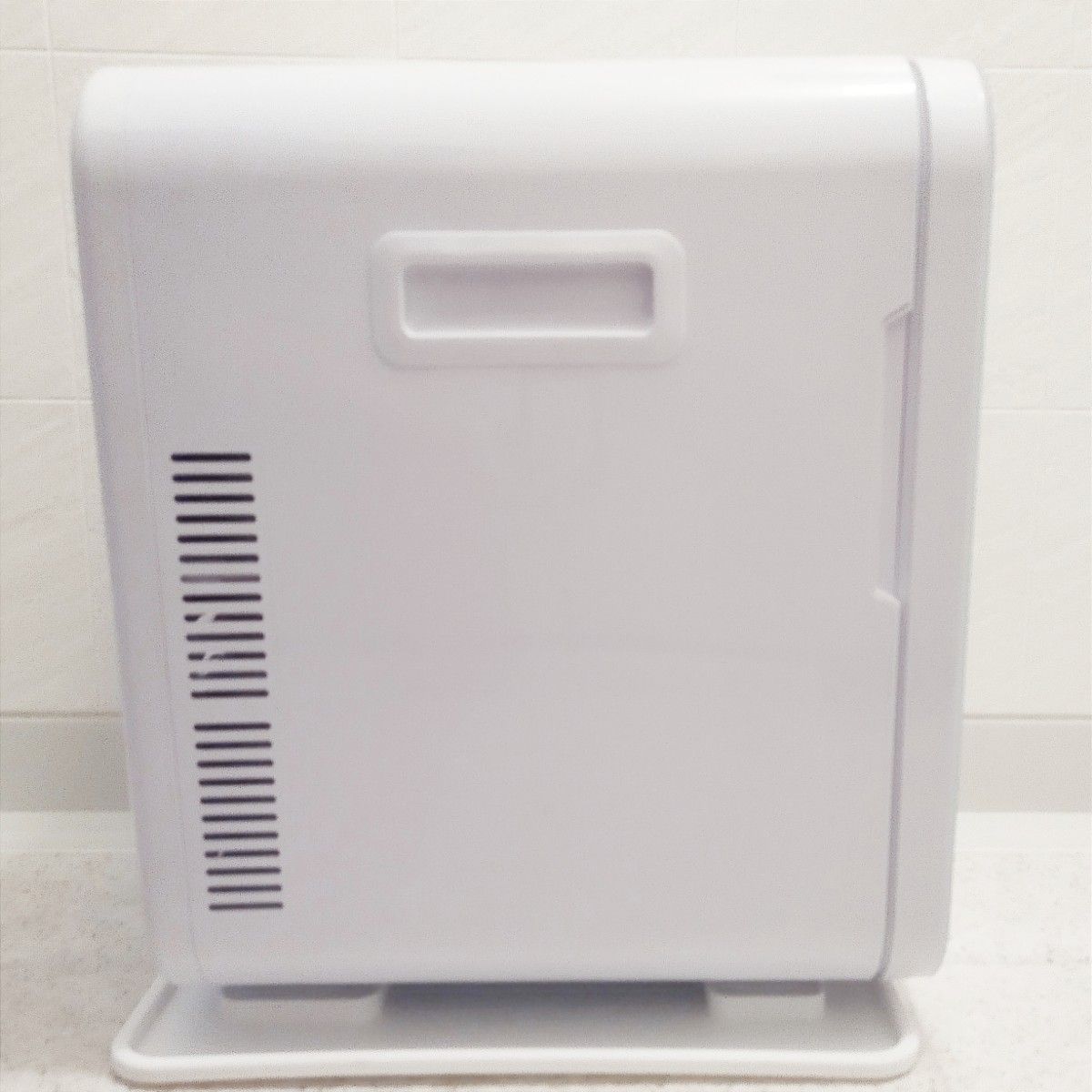 20L Cool&Hot 冷温庫 TSR-K20L-WH ホワイト 車載冷温庫 AC100 20L Cool&Hot 冷温庫 TSR-K20L-WH ホワイト 車載冷温庫 AC100