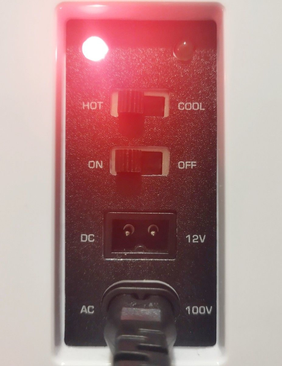 20L Cool&Hot 冷温庫 TSR-K20L-WH ホワイト 車載冷温庫 AC100 20L Cool&Hot 冷温庫 TSR-K20L-WH ホワイト 車載冷温庫 AC100