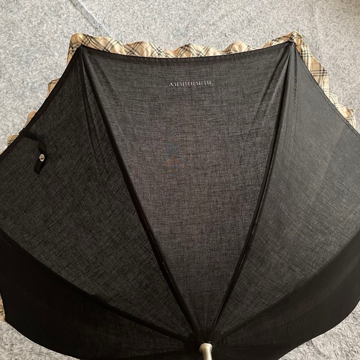 BURBERRY バーバリー 晴雨兼用 長傘 雨傘 日傘 黒 ノバチェック BURBERRY バーバリー 晴雨兼用 長傘 雨傘 日傘 黒 ノバチェック