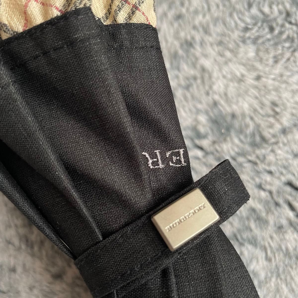 BURBERRY バーバリー 晴雨兼用 長傘 雨傘 日傘 黒 ノバチェック BURBERRY バーバリー 晴雨兼用 長傘 雨傘 日傘 黒 ノバチェック