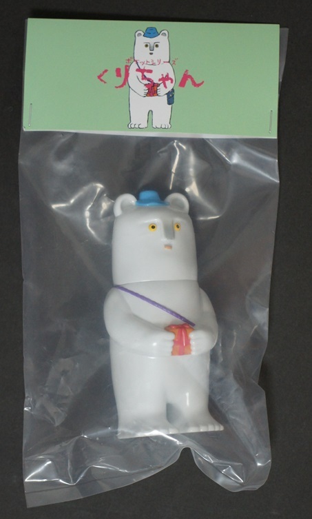 新品 送料無料 a a a vinyl toys くりちゃん 3rdカラー 新品 送料無料 a a a vinyl toys くりちゃん 3rdカラー