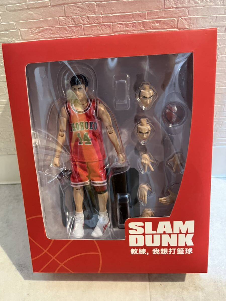 即納】スラムダンク 1/10 可動フィギュア 三井寿 湘北高校 赤 即納】スラムダンク 1/10 可動フィギュア 三井寿 湘北高校 赤