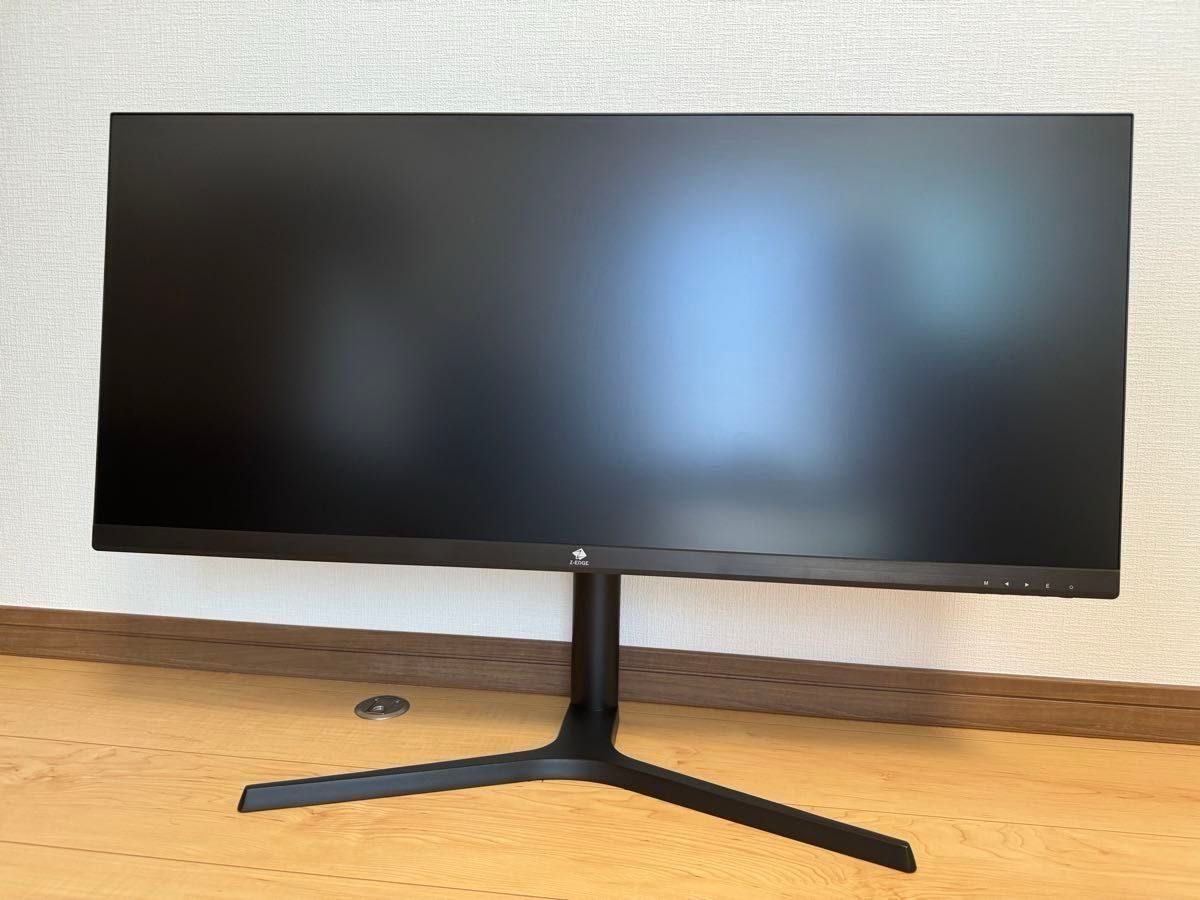 Z-EDGE UG34W 34インチ ウルトラワイドディスプレイ 3440x1440 Z-EDGE UG34W 34インチ ウルトラワイドディスプレイ 3440x1440
