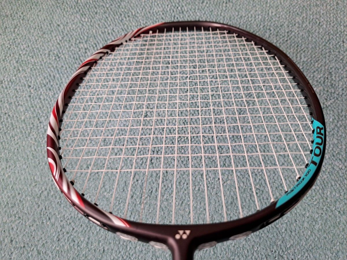 ヨネックス YONEX バドミントンラケット アストロクス100ツアー ヨネックス YONEX バドミントンラケット アストロクス100ツアー